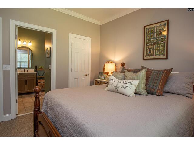 Photo of 384 Bloomsbury Circle Photo of 384 Bloomsbury Circle