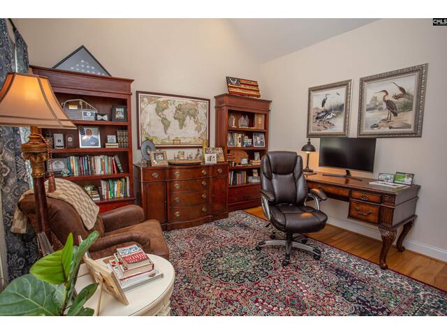 Photo of 384 Bloomsbury Circle Photo of 384 Bloomsbury Circle