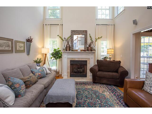 Photo of 384 Bloomsbury Circle Photo of 384 Bloomsbury Circle