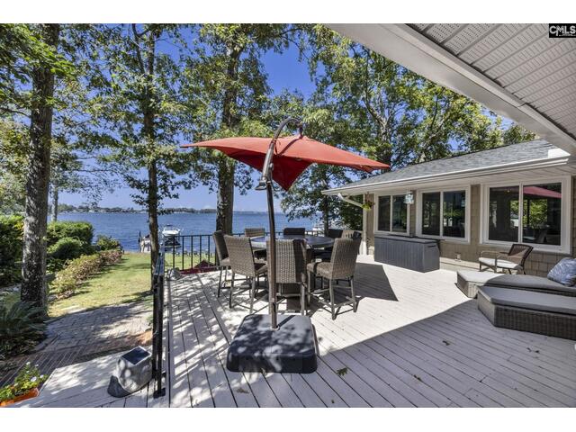 Photo of 131 West Circle Drive