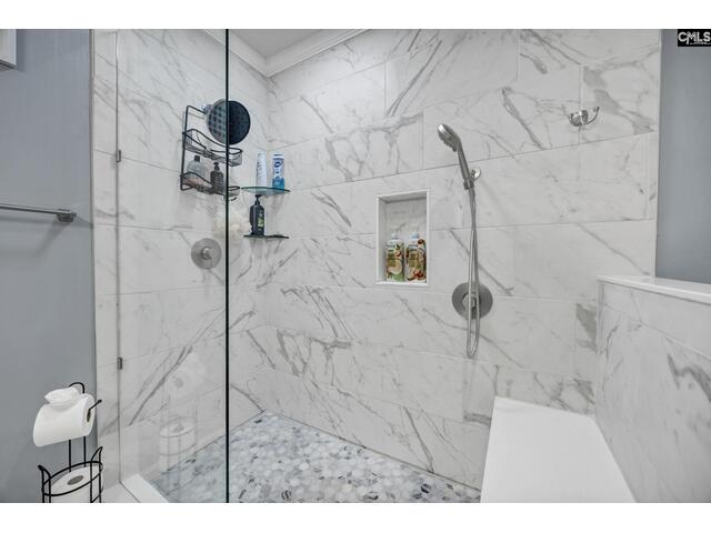 Photo of 131 West Circle Drive