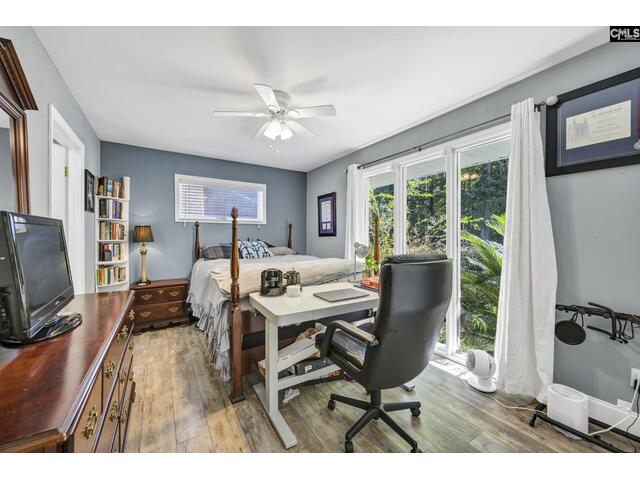 Photo of 131 West Circle Drive