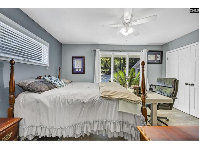 Photo of 131 West Circle Drive