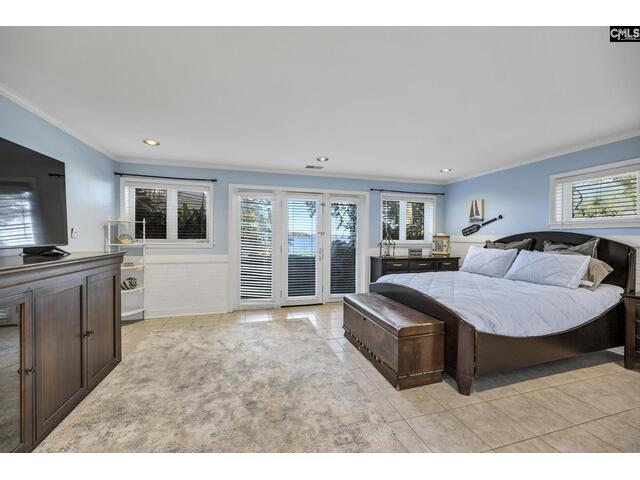 Photo of 131 West Circle Drive