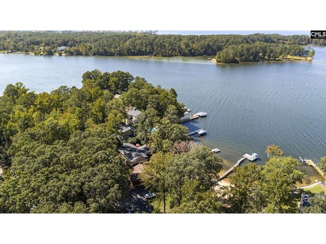 Photo of 131 West Circle Drive