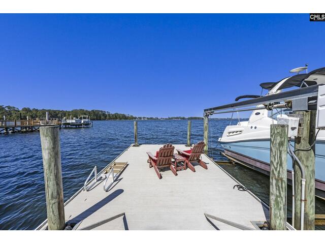 Photo of 131 West Circle Drive