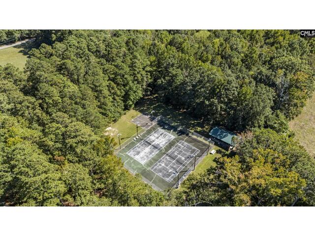 Photo of 131 West Circle Drive