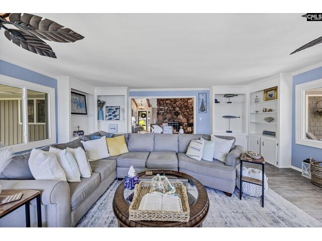 Photo of 131 West Circle Drive