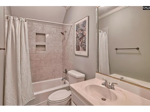 Photo of 87 Cowdray Park