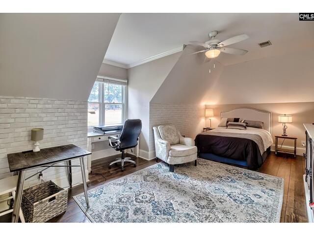 Photo of 87 Cowdray Park