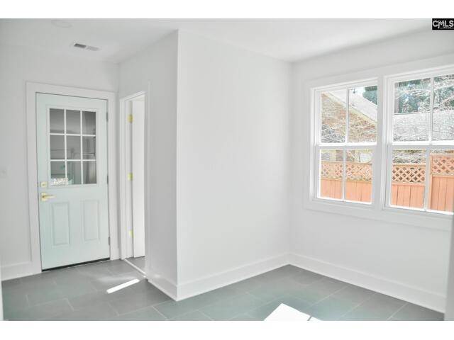 Photo of 323 Springwood Road Photo of 323 Springwood Road