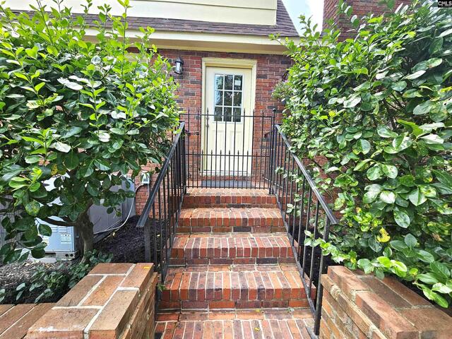 Photo of 904 Sunnyhill Drive