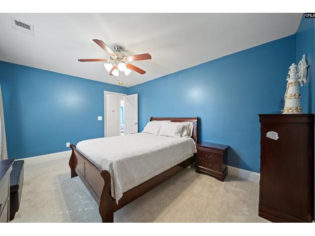 Photo of 100 Shores Edge Drive Photo of 100 Shores Edge Drive