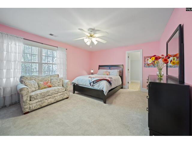 Photo of 100 Shores Edge Drive Photo of 100 Shores Edge Drive