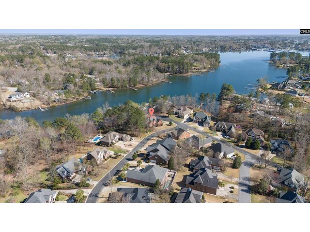 Photo of 100 Shores Edge Drive Photo of 100 Shores Edge Drive