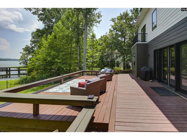 Photo of 806 Green Meadow Drive Photo of 806 Green Meadow Drive
