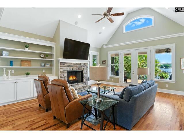 Photo of 133 Woodview Lane