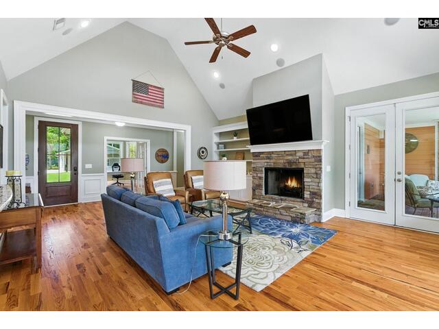 Photo of 133 Woodview Lane