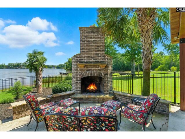 Photo of 133 Woodview Lane