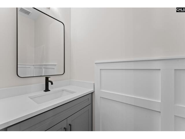 Photo of 147 Harborside Circle