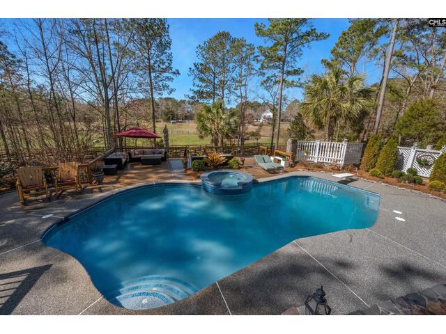 Photo of 400 Steeple Crest N