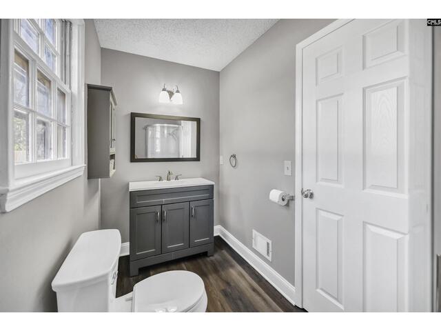 Photo of 705 Ball Park Road