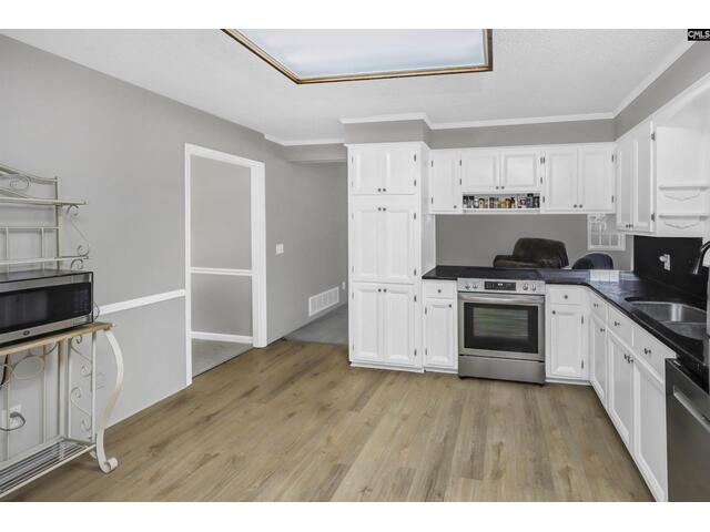 Photo of 705 Ball Park Road