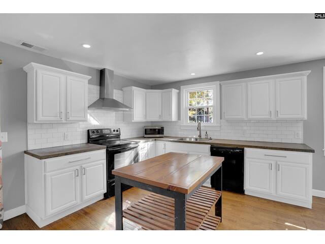 Photo of 1057 Lancaster Street Photo of 1057 Lancaster Street