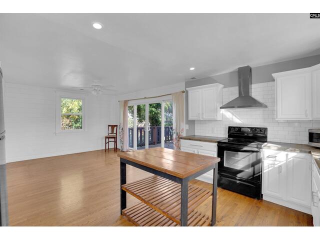 Photo of 1057 Lancaster Street Photo of 1057 Lancaster Street