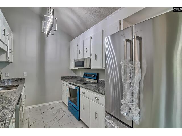 Photo of 2405 Rainbow Drive Photo of 2405 Rainbow Drive