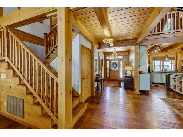 Photo of 140 Breezy Pointe Lane