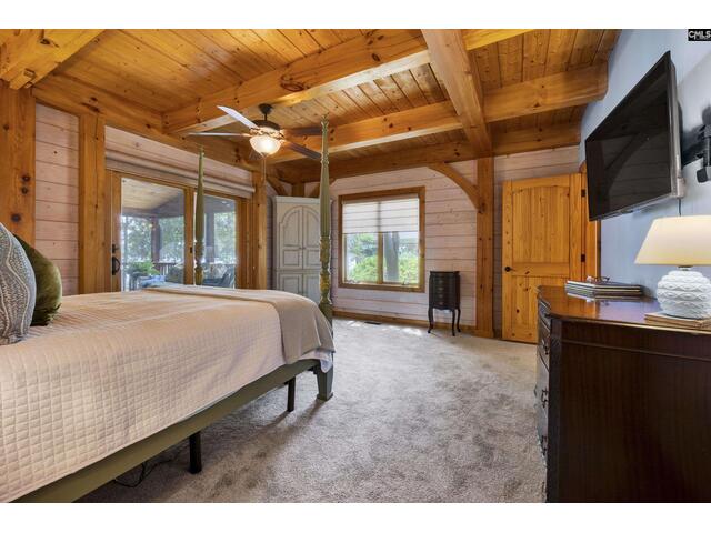 Photo of 140 Breezy Pointe Lane