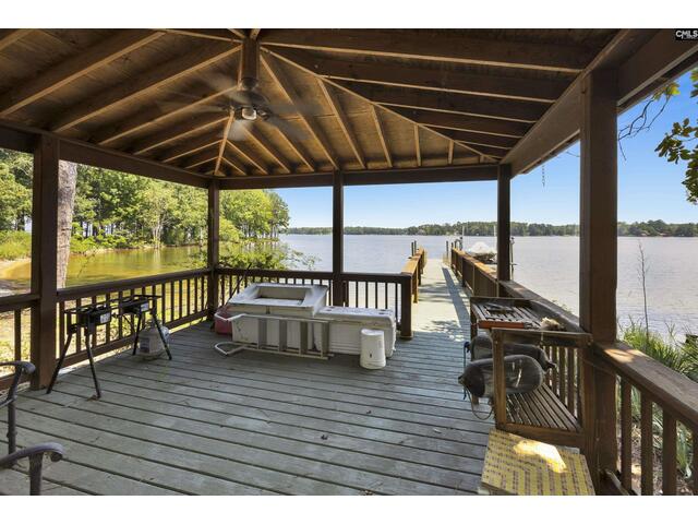 Photo of 140 Breezy Pointe Lane