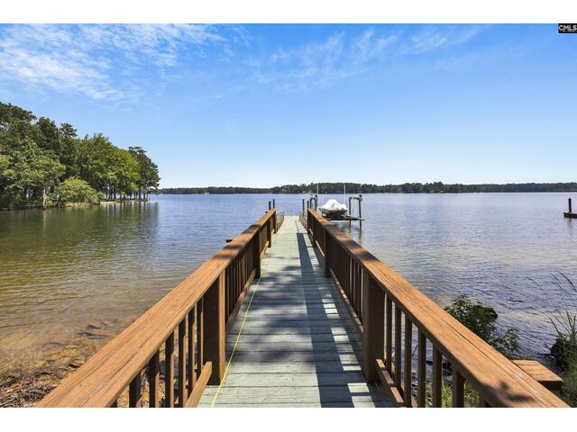 Photo of 140 Breezy Pointe Lane