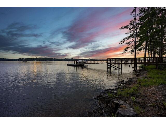 Photo of 140 Breezy Pointe Lane