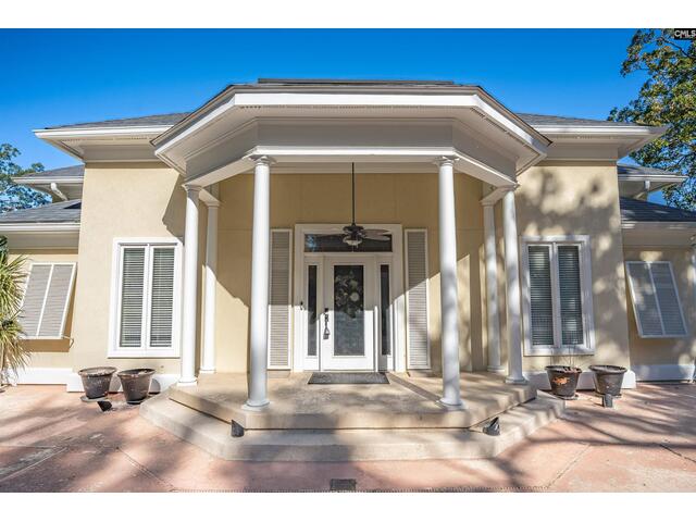 Photo of 327 Regatta Road