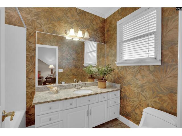 Photo of 327 Regatta Road