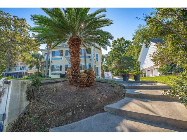 Photo of 327 Regatta Road