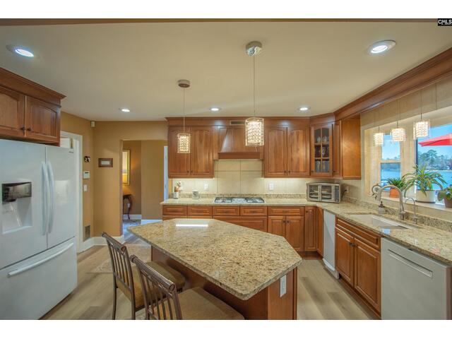 Photo of 545 Superior Circle Photo of 545 Superior Circle