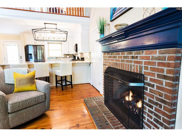 Photo of 331 Westshore Drive