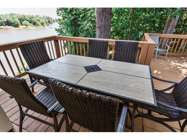 Photo of 331 Westshore Drive