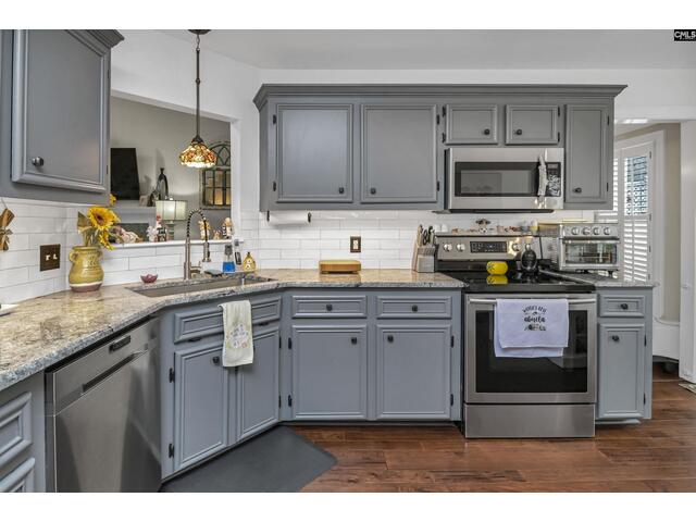 Photo of 821 Mallard Lakes Drive