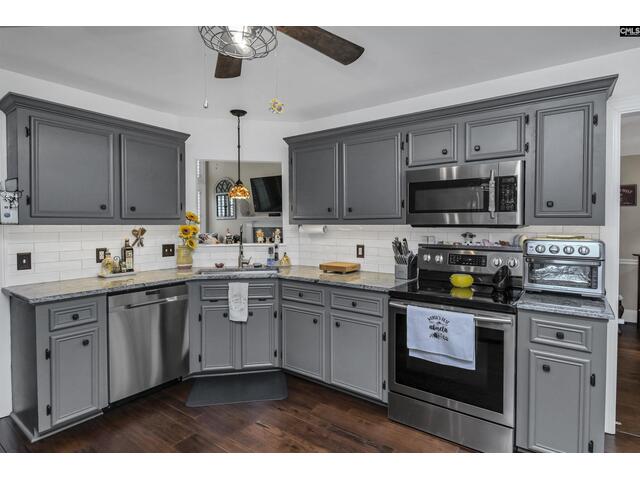 Photo of 821 Mallard Lakes Drive