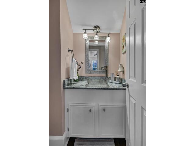 Photo of 821 Mallard Lakes Drive