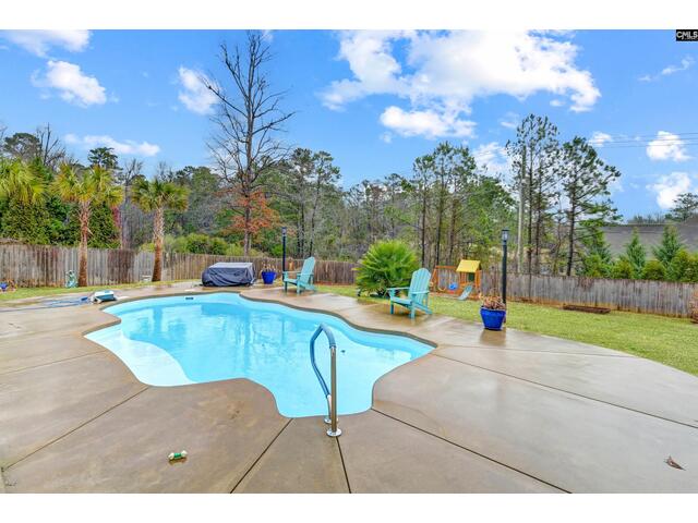 Photo of 821 Mallard Lakes Drive