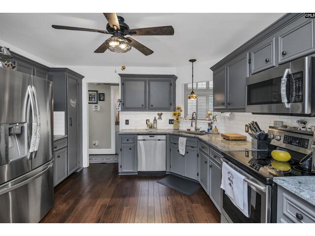 Photo of 821 Mallard Lakes Drive