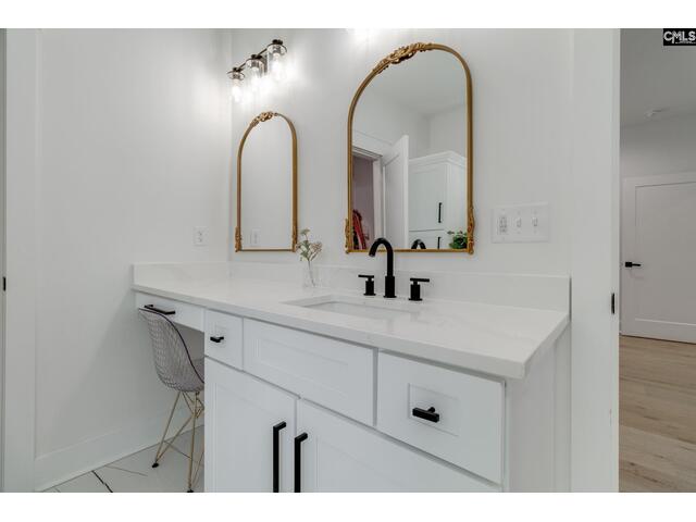 Photo of 1322 Sunnyhill Drive