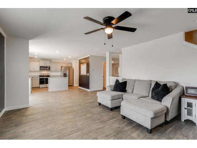 Photo of 207 Carrington Drive Photo of 207 Carrington Drive
