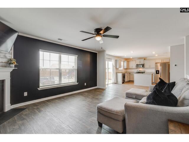 Photo of 207 Carrington Drive Photo of 207 Carrington Drive
