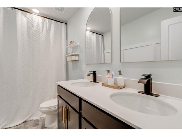 Photo of 207 Carrington Drive Photo of 207 Carrington Drive